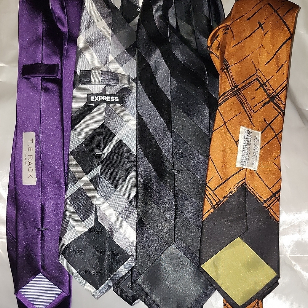 Damo Purple and Black Tie Collection Accessories - Picture 2 of 5